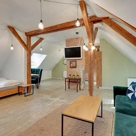 招待所 Stary Dom W Sopocie 3*